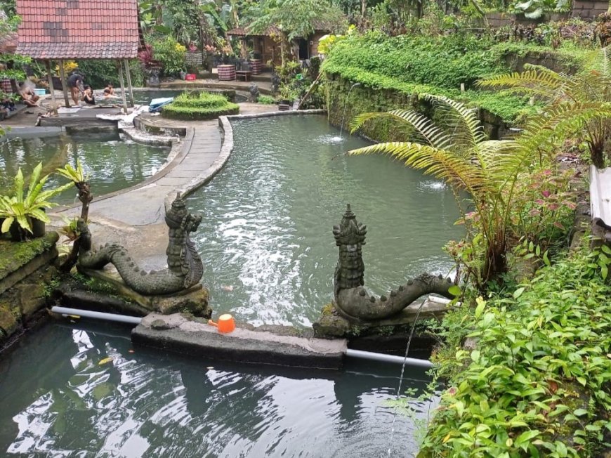 Taman Beji Manik Segara Badung: Pesona Alam dan Ritual Suci di Bali