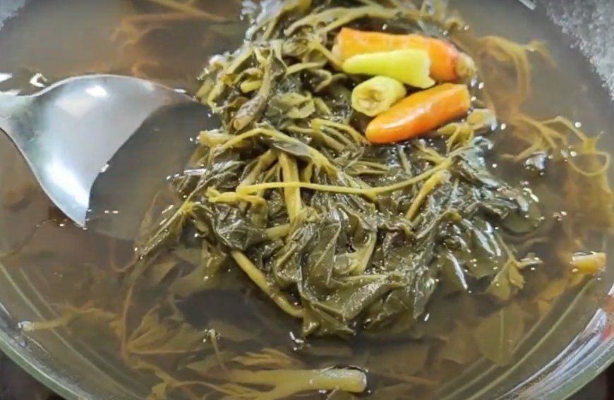 Jukut Buangit: Traditional Buleleng Dish with a Savory and Tangy Flavor