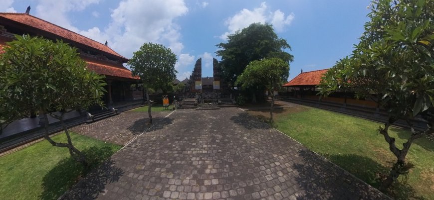 Dive into the Elegance of Penataran Sasih Temple through a Virtual Journey