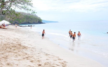 Pantai Prasi: Tempat Ideal untuk Liburan Santai di Bali Timur