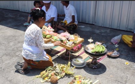 Sakralnya Tradisi Nyaagang di Desa Gelgel sebagai Wujud Penghormatan Leluhur