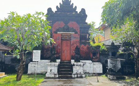 Pemacekan Agung Temple: Embracing the Meaning of Pemacekan Day with Profound Significance