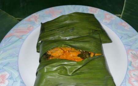 Berengkes: Balinese Pork Pepes with Irresistible Spices