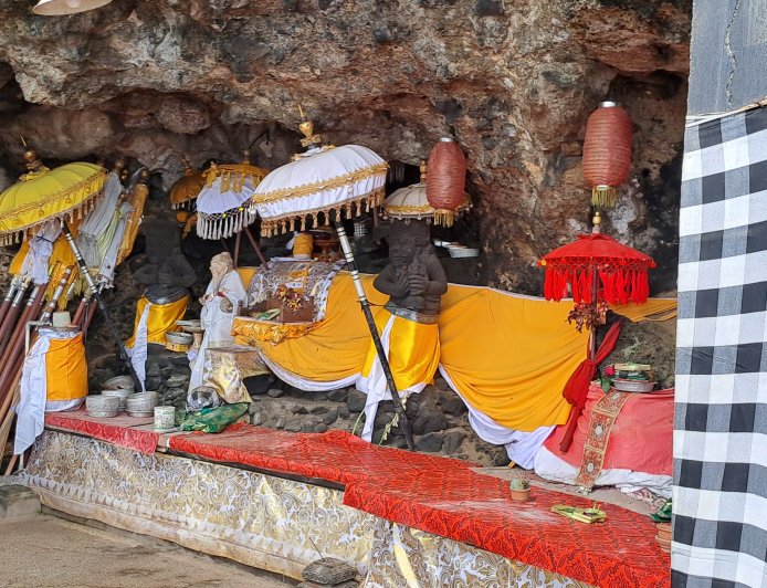 Jelajahi Virtual Tour : Pura Peyogaan