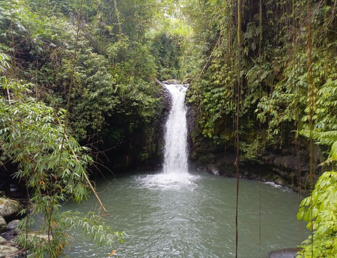 Air Terjun Besikalung Tabanan, Destinasi Suci yang Begitu Menawan