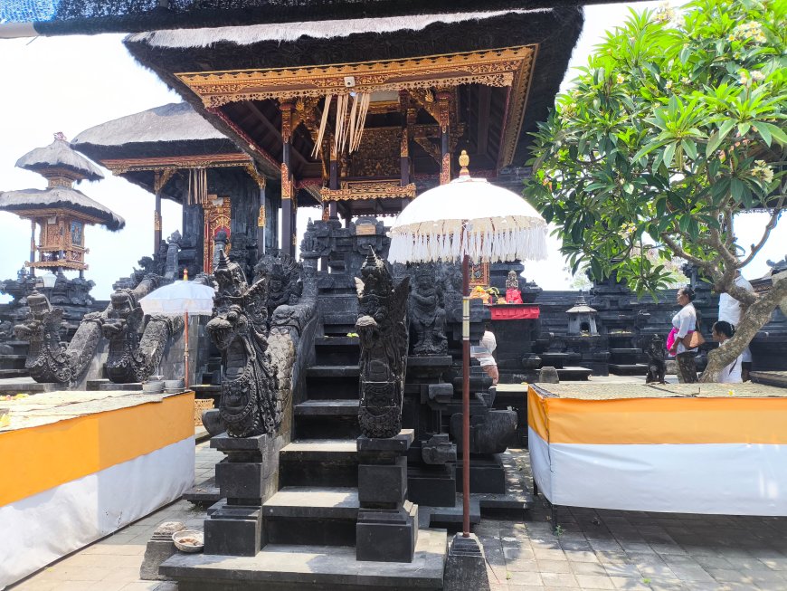 The Tale of Tanjungsari Temple: The Spiritual Footprints of Mpu Baradah in Bali