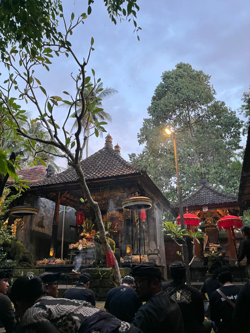 Diving into Local Wisdom at Pura Alas Arum: A Spiritual Experience in Desa Baha