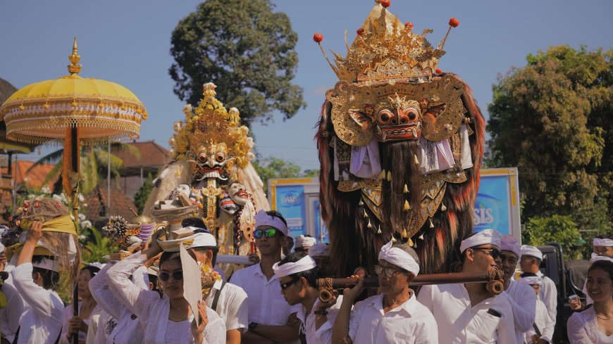 Mendak Siwi: Discovering the Sacred Essence in the Spiritual Journey to Retrieve Niasa Tirtha