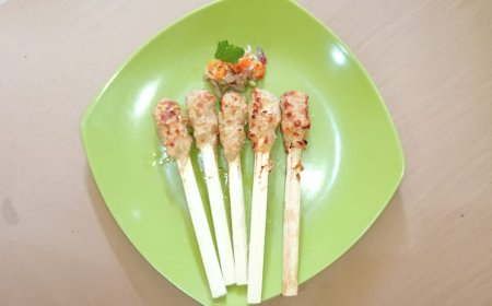 Jimbaran Fish Sate Lilit: The Taste of the Sea Blended with Lemongrass