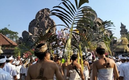 Usaba Kadulu Gede of the Bugbug Traditional Village