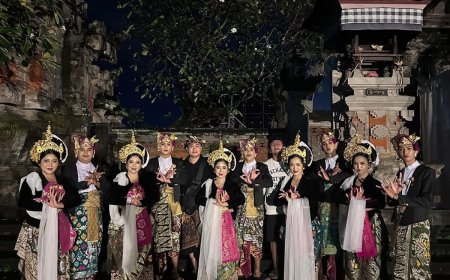 Uttara Giri Dance: An Iconic Work of Manik Uttara Art Studio as a Form of Preserving North Bali’s Culture