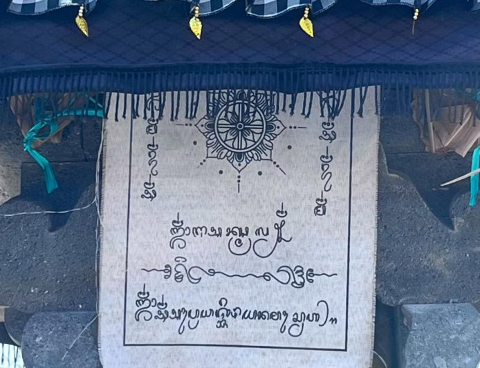 Bukan Hiasan: Ulap-ulap sebagai Penanda Bangunan telah di Pasupati