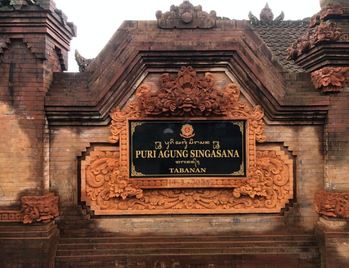 Dari Majapahit ke Bali: Kisah Agung Arya Kenceng dalam Babad Tabanan
