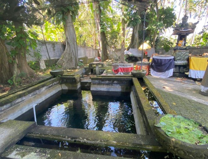 Sumber Air Suci Pura Galuh, Mata Air Magis Pembawa Berkat di Bali Timur