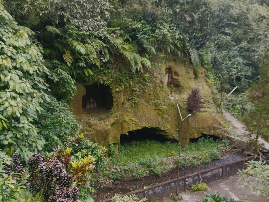 Beji Patirthaan Yeh Gangga: The Sacred Spring of Salvation and Cliffside Sanctum in Tabanan