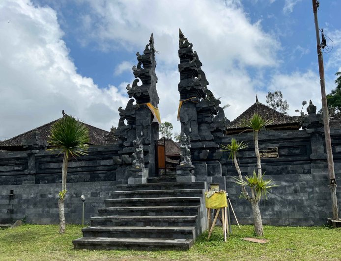 Pura Penataran Agung Pucak Bon: The Sacred Legacy of the Fragrance Miracle of Dang Hyang Dwijendra, the Saint Who Was Falsely Accused of Sorcery