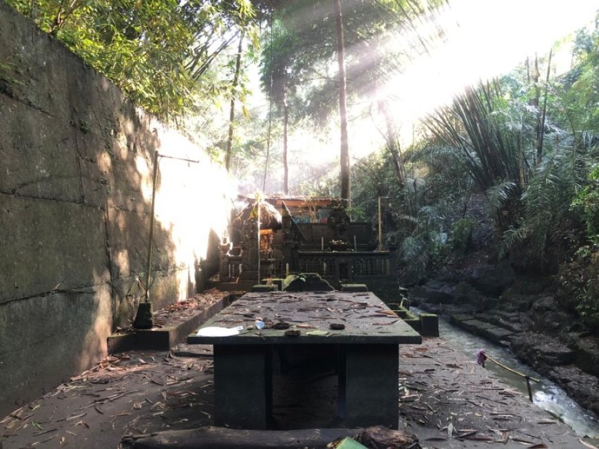 The Legend of Yeh Pules: The Silent Water Mystery at Beji Taman Gerokgak Tengah