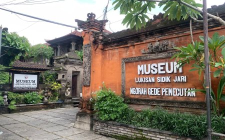 The Fingerprint Painting Museum: The Wonder of Art from the Fingertips of I Gusti Ngurah Gede Pemecutan