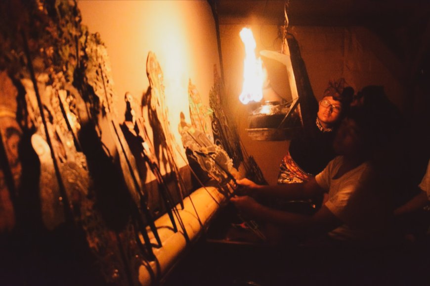 Grasping Ancestral Heritage: The Role of Sanggar Sandhi Swara in the World of Balinese Puppetry