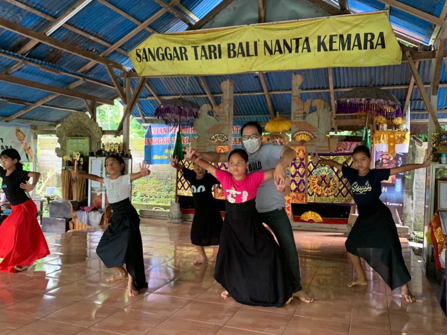 Behind the Dance Movements: The Life Journey of I Made Openanta, Guardian of the Balinese Cultural Soul