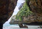 Jejak Biru di Ujung Selatan Bali: Panorama Pantai Blue Point di Kawasan Uluwatu