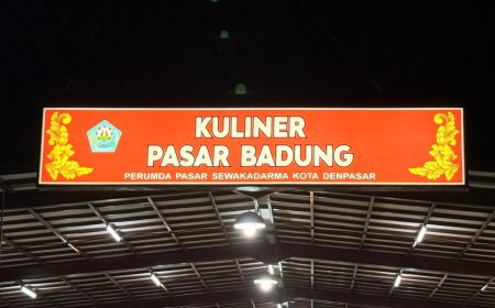 Ketika Malam Menjadi Meja Makan Kota: Pasar Malam Badung sebagai Surga Kuliner Kota Denpasar