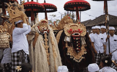 Dangsil, Pendet, Telek: The Sacred Sequence within the Napak Pertiwi Tradition of Kiadan, Plaga Village