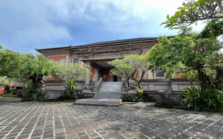 Seni yang Hampir Pergi, Nilai yang Dipertahankan: Museum Rudana dan Upaya Menjaga Karya Anak Bangsa di Bali