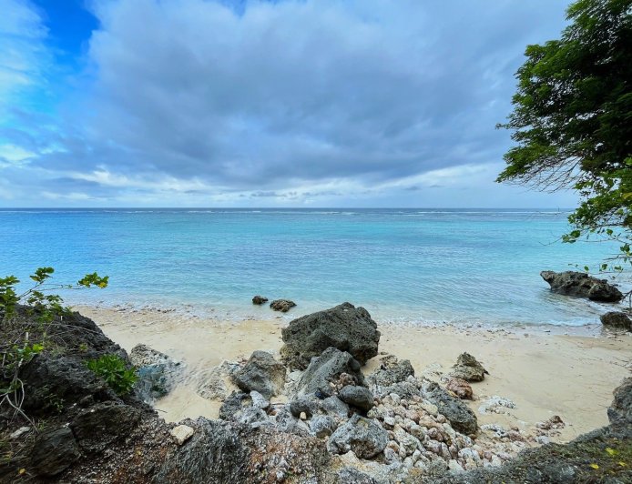 The Exotic Allure of Kalei Beach: Finding White Sand Serenity Behind Kutuh's Limestone Fortress