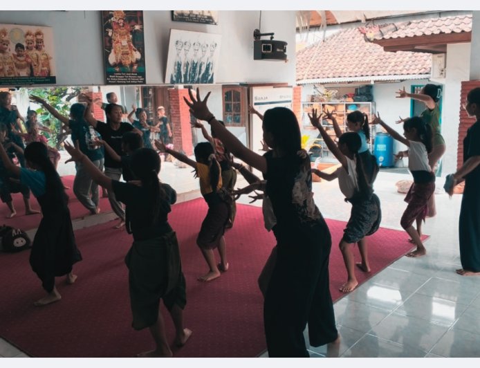 Sanggar Tari Kumara Jaya : Dari Semangat Lokal dan Sekaa Tradisi Hingga Kebanggaan di Geladag