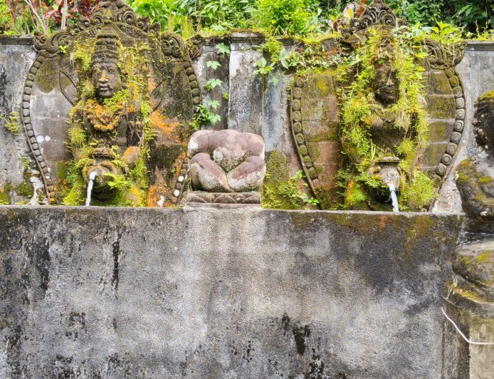 Pancoran Batan Nyuh: Jejak Harmoni Ajaran Siwa-Budha di Desa Adat Kapal