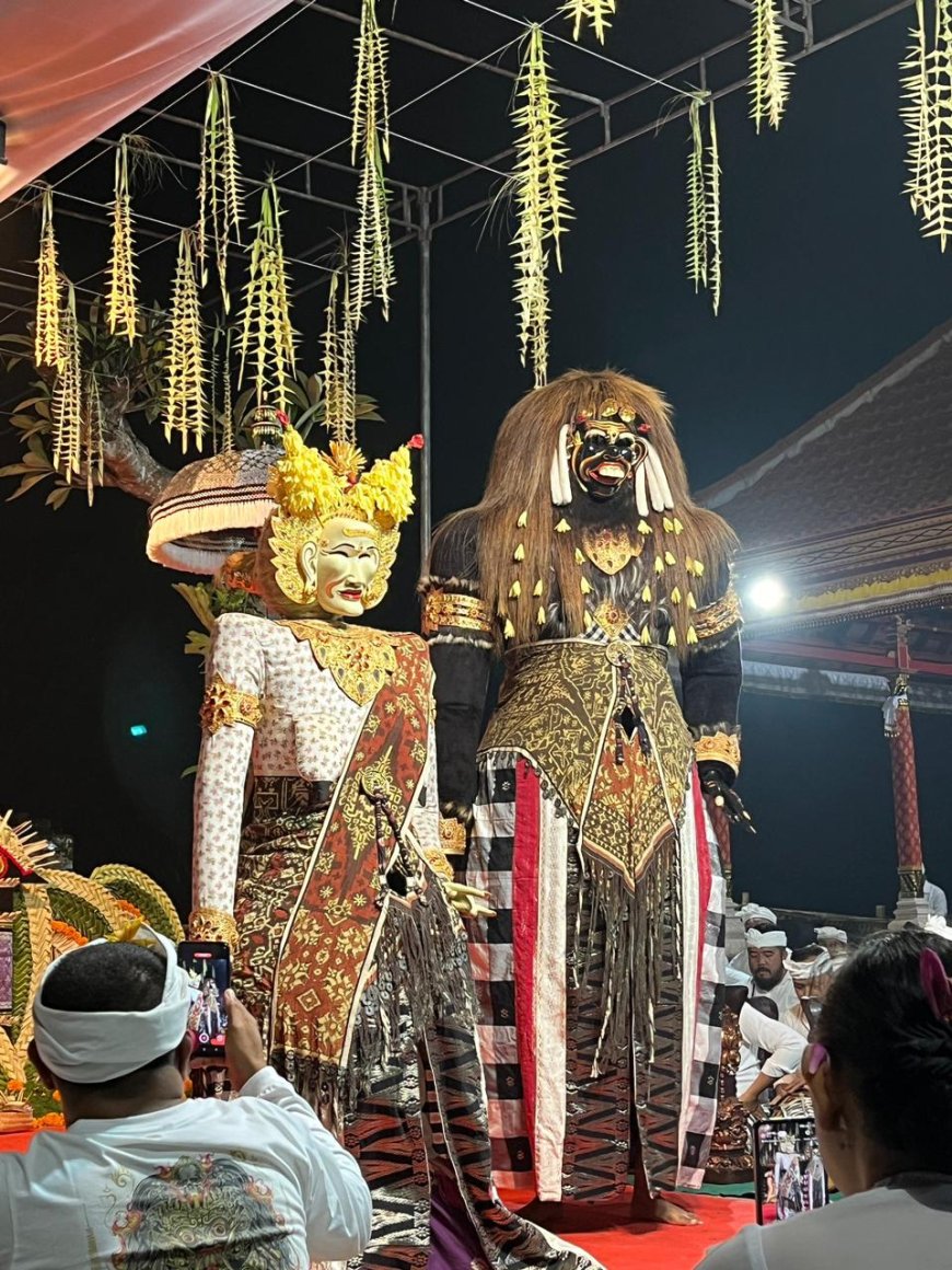 Sesolahan Barong Landung: The Romance of Legend Wrapped in Art in Singapadu Village
