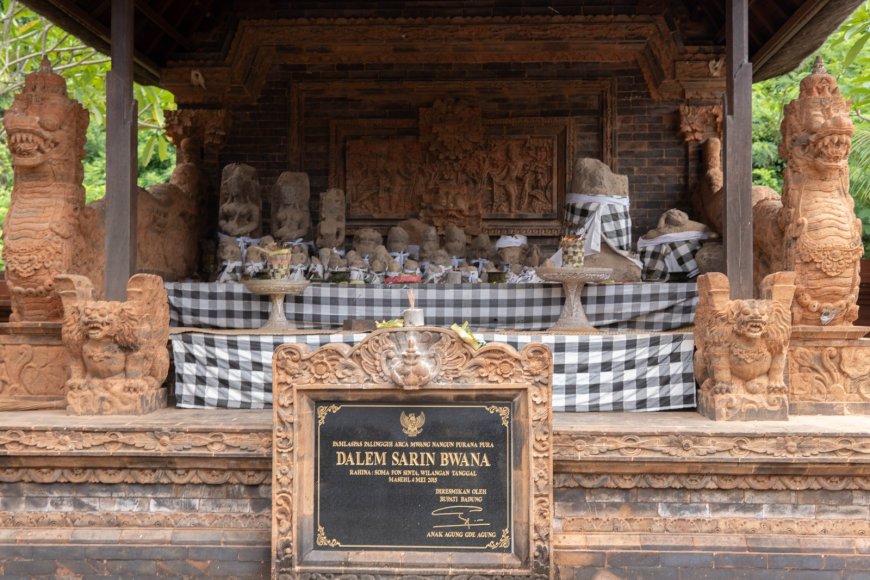 Sacred Traces of Dalem Putih and Sri Karang Buncing at Pura Dalem Sarin Bwana