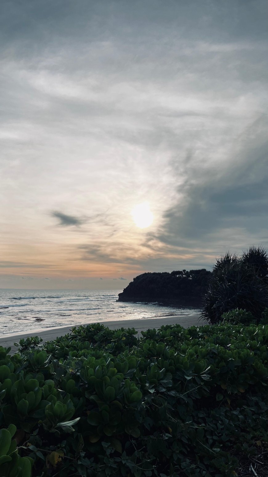 Senandika Kelecung: When the Sea Writes Its Secrets in the Black Sand