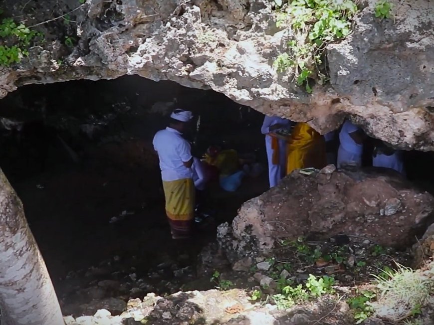 Silence from the Deep: The Mystery of the Sacred Light at Pura Konco Siwa Buddha, Balangan's Dark Cave