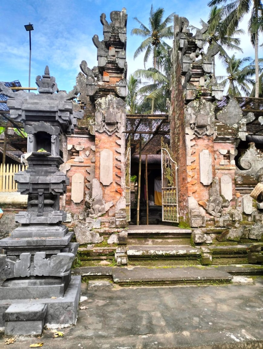 Pura Paibon Dadia Selingket: Penjaga Garis Leluhur di Timur Gunung Agung