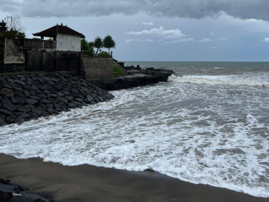 Behind the Waves of the Indian Ocean: Pigstone Beach as a Hidden Landscape of Bali