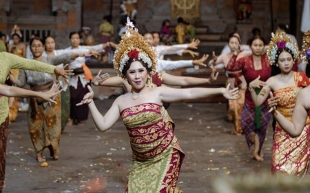 Rejang Sutri : Tarian Tolak Bala Penenang Amarah Ida Ratu Gede Mas Mecaling