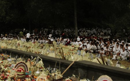 Sabo Tegen: Jejak Sakral Persembahan kepada Siwa dan Parwati di Kedisan Kintamani