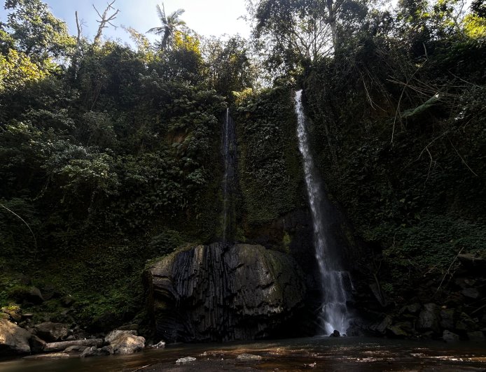 Air Terjun Bukit Buwung: Keindahan Alam, Kesunyian, dan Pesona Desa Tua, Kecamatan Marga